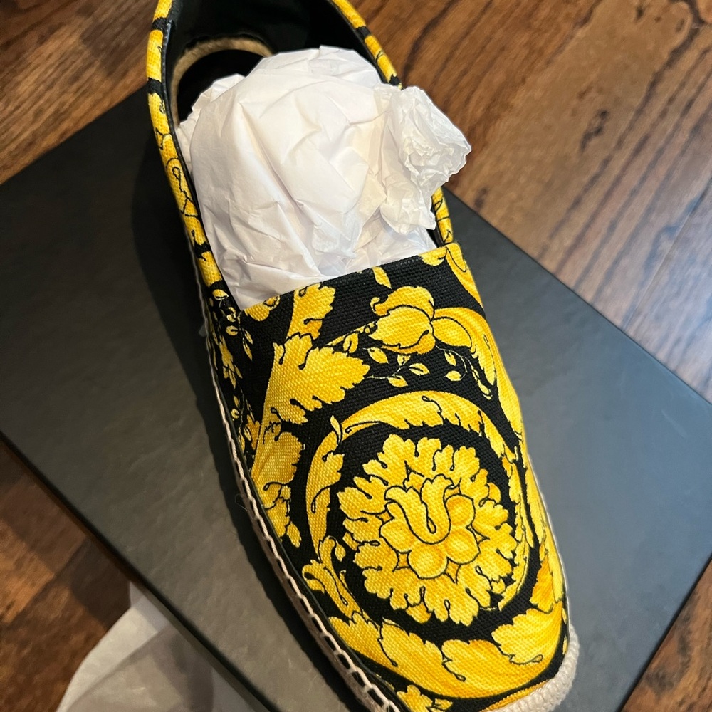 Versace espadrilles - Picture 3 of 7